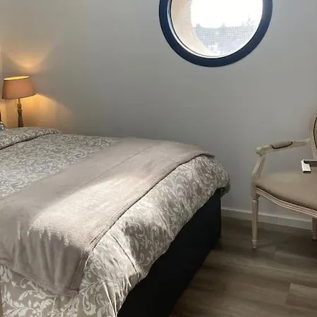 Apartamento Joli Duplex Proche Du Léman