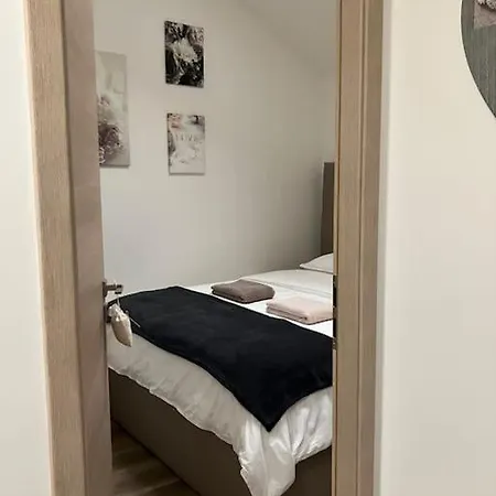 Appartamento Joli Duplex Proche Du Léman