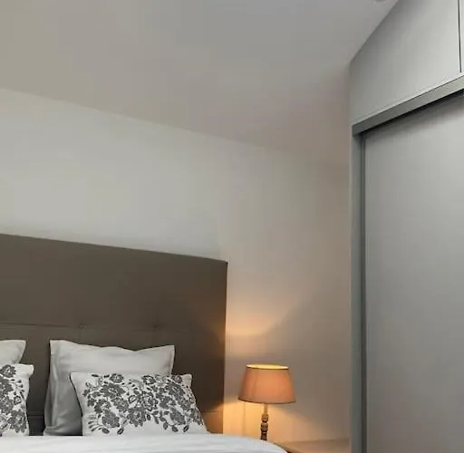 Joli Duplex Proche Du Léman Apartamento